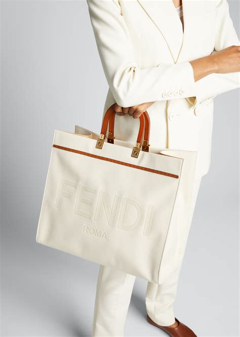 fendi sunshine tote medium vs large